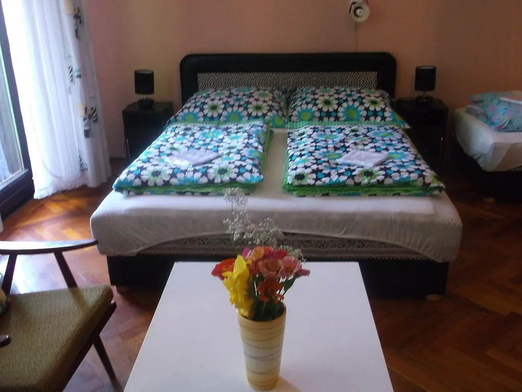 Park Apartman Hajduszoboszlo Hungary